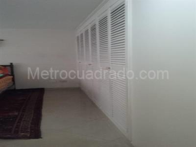 Apartamento de 4 alcobas en venta en Chapinero Rosales, Bogotá, 122 m² · foto 4 de 19