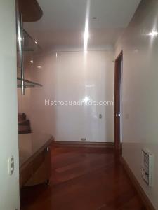 Apartamento de 5 alcobas en venta en Niza Suba, Bogotá, 430 m² · foto 13 de 14