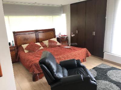 Casa de 4 alcobas en venta en Via La Calera, Bogotá, 335 m² · foto 14 de 20