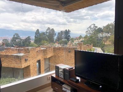 Casa de 4 alcobas en venta en Via La Calera, Bogotá, 335 m² · foto 19 de 20