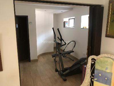 Casa de 4 alcobas en venta en Via La Calera, Bogotá, 335 m² · foto 10 de 20