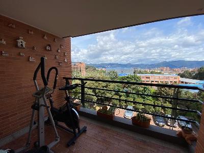 Apartamento de 3 alcobas en venta en Cerros De Niza, Bogotá, 170 m² · foto 9 de 20