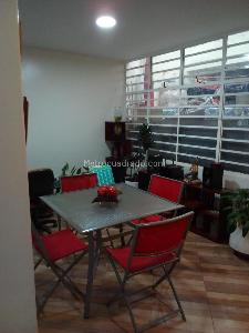 Casa de 5 alcobas en venta en La Soledad, Bogotá, 199 m² · foto 14 de 20