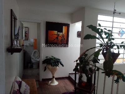Casa de 5 alcobas en venta en La Soledad, Bogotá, 199 m² · foto 7 de 20