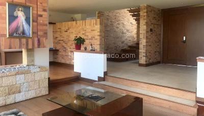 Casa en venta en Cajica, Cajicá · foto 2 de 20