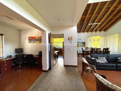 Casa de 5 alcobas en venta en Chía, Chía, 475 m² · foto 2 de 20