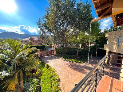 Casa de 5 alcobas en venta en Chía, Chía, 475 m² · foto 3 de 20