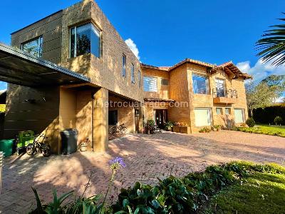 Casa de 5 alcobas en venta en Chía, Chía, 475 m² · foto 8 de 20