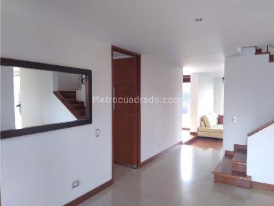 Casa de 3 alcobas en venta en Cajica, Cajicá, 350 m² · foto 4 de 19