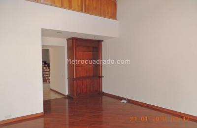 Casa de 4 alcobas en venta en Casa Blanca Suba, Bogotá, 300 m² · foto 11 de 20
