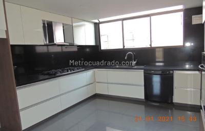 Casa de 4 alcobas en venta en Casa Blanca Suba, Bogotá, 300 m² · foto 7 de 20