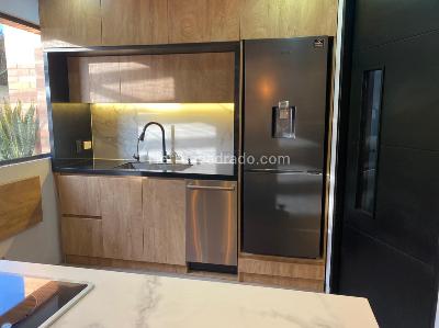 Casa de 4 alcobas en venta en Chía, Chía, 277 m² · foto 7 de 12