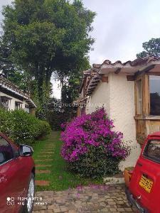 Casa de 4 alcobas en venta en Niza Suba, Bogotá, 365 m² · foto 3 de 19