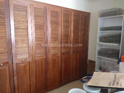 Apartamento de 3 alcobas en venta en Chico San Patricio, Bogotá, 229 m² · foto 11 de 20