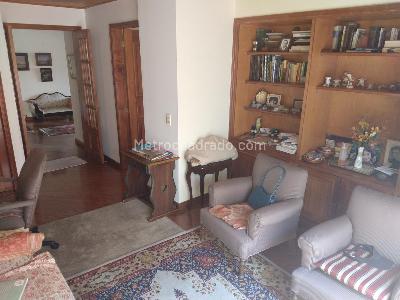 Apartamento de 3 alcobas en venta en Chico San Patricio, Bogotá, 229 m² · foto 18 de 20