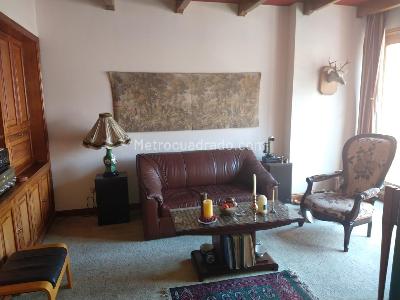 Apartamento de 3 alcobas en venta en Chico San Patricio, Bogotá, 229 m² · foto 2 de 20