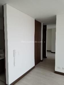 Apartamento en venta en Niza, Bogotá · foto 8 de 13