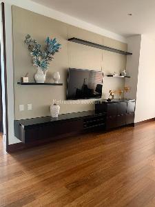 Apartamento de 4 alcobas en venta en Lindaraja, Bogotá, 327 m² · foto 3 de 13