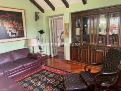 Casa en venta en Cerros De Niza, Bogotá · foto 13 de 20