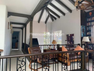 Casa en venta en Cerros De Niza, Bogotá · foto 16 de 20