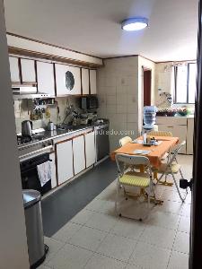 Apartamento en venta en Chico, Bogotá · foto 5 de 17