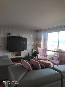 Apartamento de 3 alcobas en venta en Balcones De Lindaraja, Bogotá · foto 15 de 20
