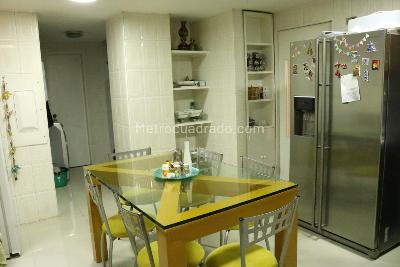 Apartamento de 3 alcobas en venta en Pepe Sierra, Bogotá, 189 m² · foto 6 de 18