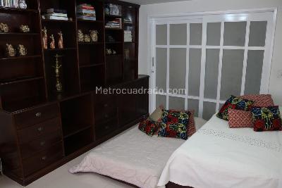 Apartamento de 3 alcobas en venta en Pepe Sierra, Bogotá, 189 m² · foto 9 de 18