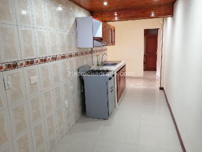 Casa de 5 alcobas en venta en Americas, Bogotá, 22 m² · foto 11 de 13