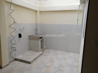 Casa de 5 alcobas en venta en Americas, Bogotá, 22 m² · foto 7 de 13