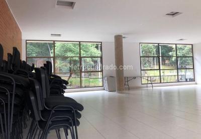 Apartamento en venta en Cerros De Suba, Bogotá · foto 16 de 19