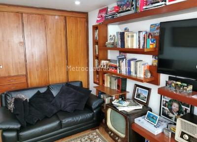 Apartamento de 3 alcobas en venta en Santa Barbara Central, Bogotá, 160 m² · foto 7 de 14