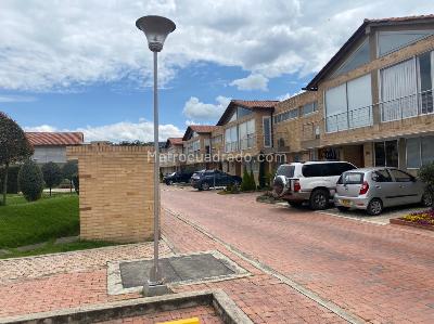 Casa de 3 alcobas en venta en Chía, Chía, 176 m² · foto 6 de 12