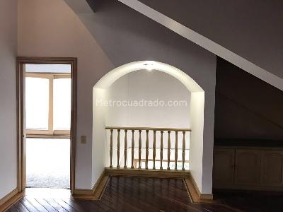 Apartamento en venta en Los Lagartos, Bogotá · foto 10 de 19