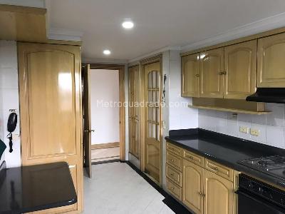 Apartamento en venta en Los Lagartos, Bogotá · foto 6 de 19