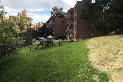 Casa de 4 alcobas en venta en Cerros De Provenza, Bogotá, 290 m² · foto 3 de 19