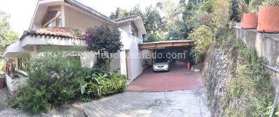 Casa de 4 alcobas en venta en Cerros De Provenza, Bogotá, 290 m² · foto 4 de 19