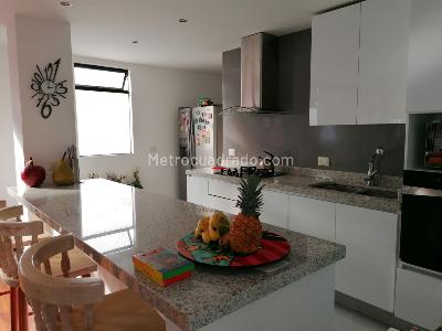 Apartamento en venta en Chico Navarra, Bogotá · foto 3 de 10