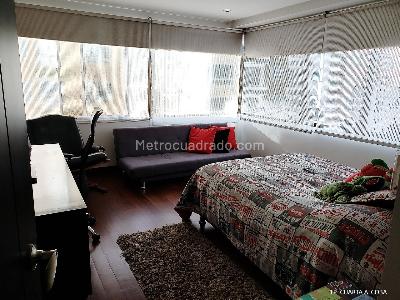 Apartamento de 4 alcobas en venta en Santa Barbara, Bogotá, 280 m² · foto 12 de 19