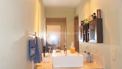 Apartamento en venta en Santa Barbara, Bogotá · foto 14 de 16