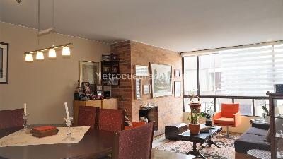 Apartamento en venta en Santa Barbara, Bogotá · foto 2 de 16