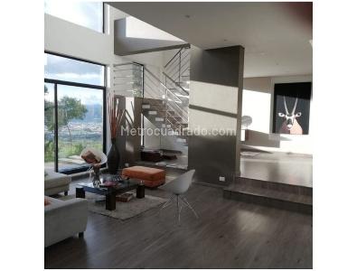 Casa de 4 alcobas en venta en Chia, Chía, 400 m² · foto 2 de 15