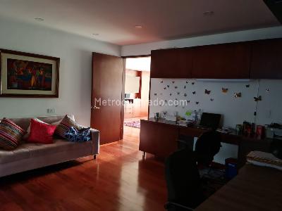 Apartamento en venta en Chico, Bogotá · foto 3 de 19