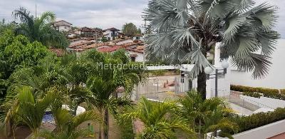 Casa de 4 alcobas en venta en Girardot, Girardot, 200 m² · foto 15 de 20