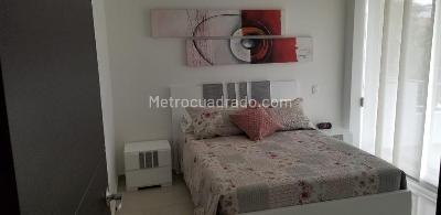 Casa de 4 alcobas en venta en Girardot, Girardot, 200 m² · foto 9 de 20