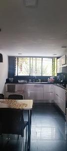 Casa de 3 alcobas en venta en Balcon De Lindaraja, Bogotá, 282 m² · foto 4 de 20