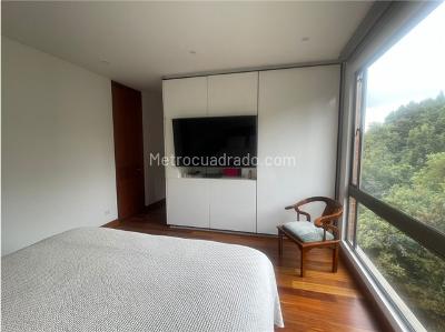 Apartamento de 3 alcobas en venta en Lindaraja, Bogotá, 198 m² · foto 16 de 20