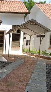 Casa de 4 alcobas en venta en Girardot, Girardot, 140 m² · foto 2 de 20