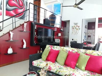 Casa de 3 alcobas en venta en Girardot, Girardot, 220 m² · foto 3 de 20