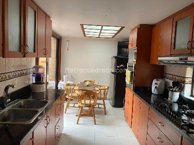 Casa en venta en Gratamira, Bogotá · foto 10 de 20